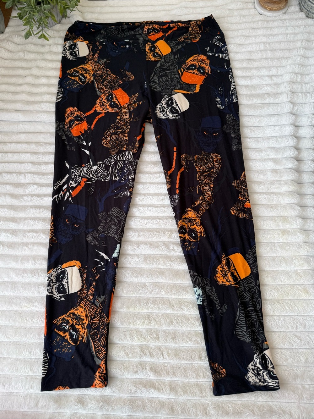 LulaRoe Halloween leggings TC2